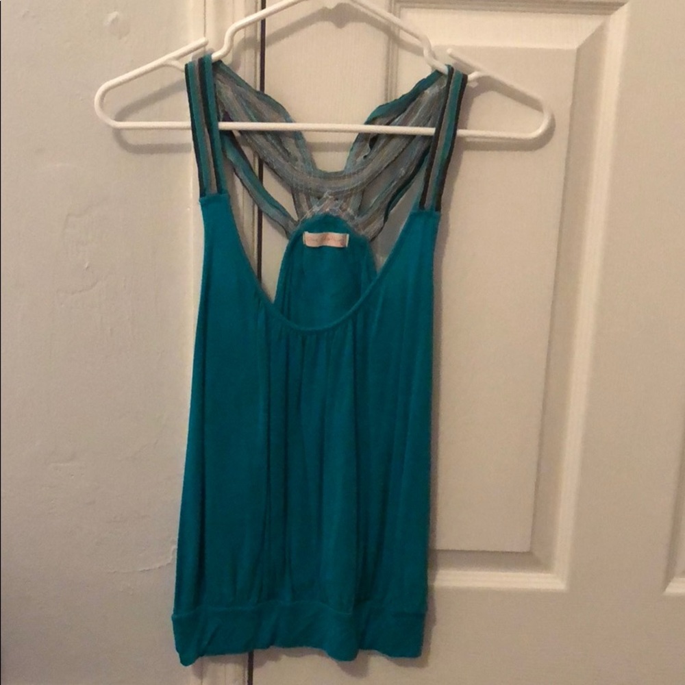 Pretty back tank top! Size S